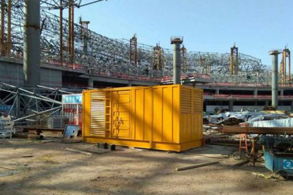 昭通发电机出租如何判断空气滤清器是否需要更换？