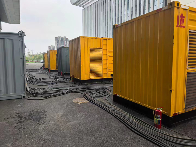 昭通柴油发电机组冬季保养有哪些注意事项？